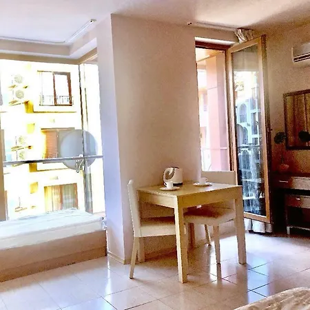 Bay Apartment Pomorie