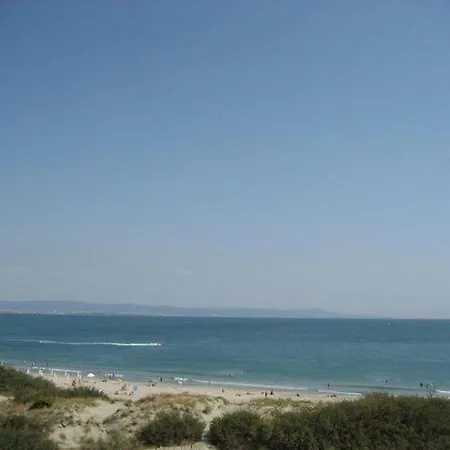 Bay * Pomorie